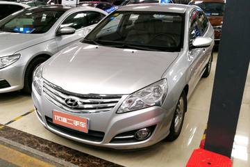 二手北京现代,2011款现代悦动,该车配置:后倒车雷达